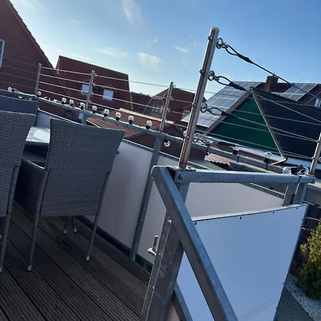 Apartment Luettje Amselnuest - Zentrale Lage Mit Balkon Dornum