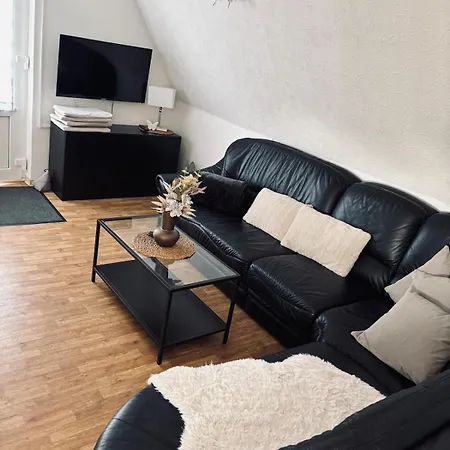 Luettje Amselnuest - Zentrale Lage Mit Balkon Apartment Dornum